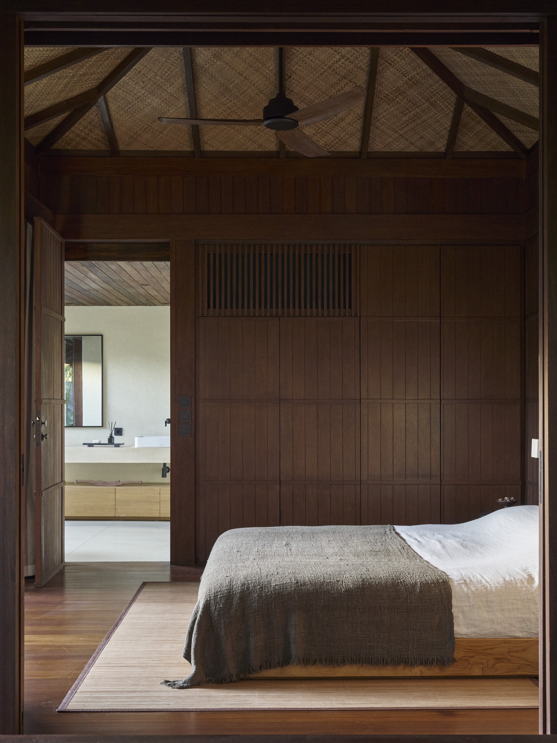 Portrait view of rumah haruku's bedroom